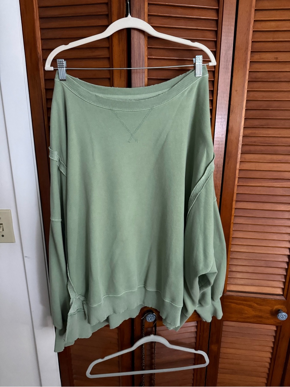 American Eagle XL Oversized Off Shoulder Sweatshirt Sage Balloon Sleeve
